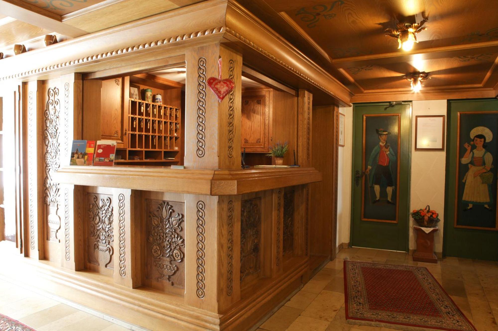 Hotel Zum Loewen Weißenhorn 外观 照片