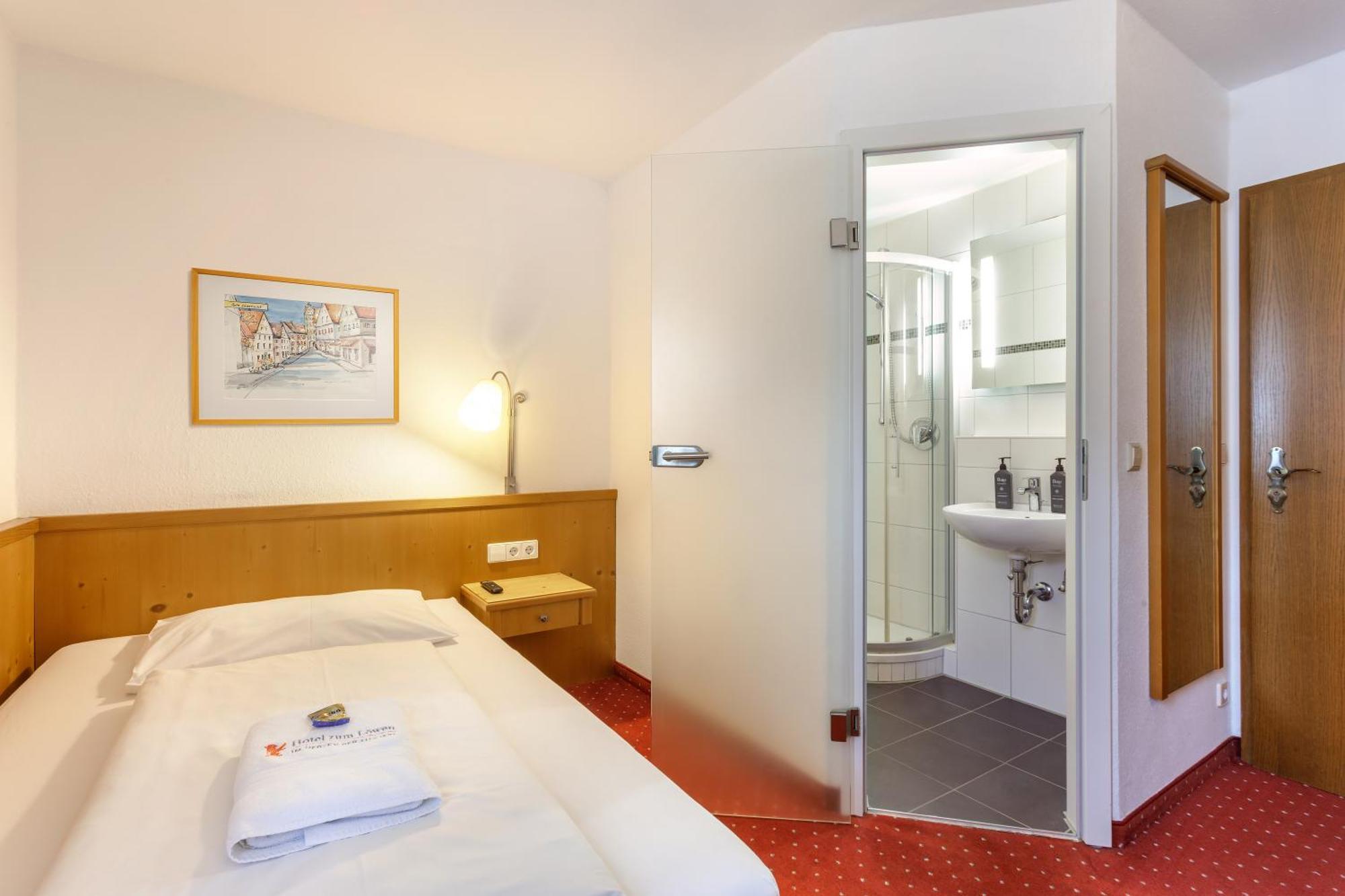 Hotel Zum Loewen Weißenhorn 外观 照片